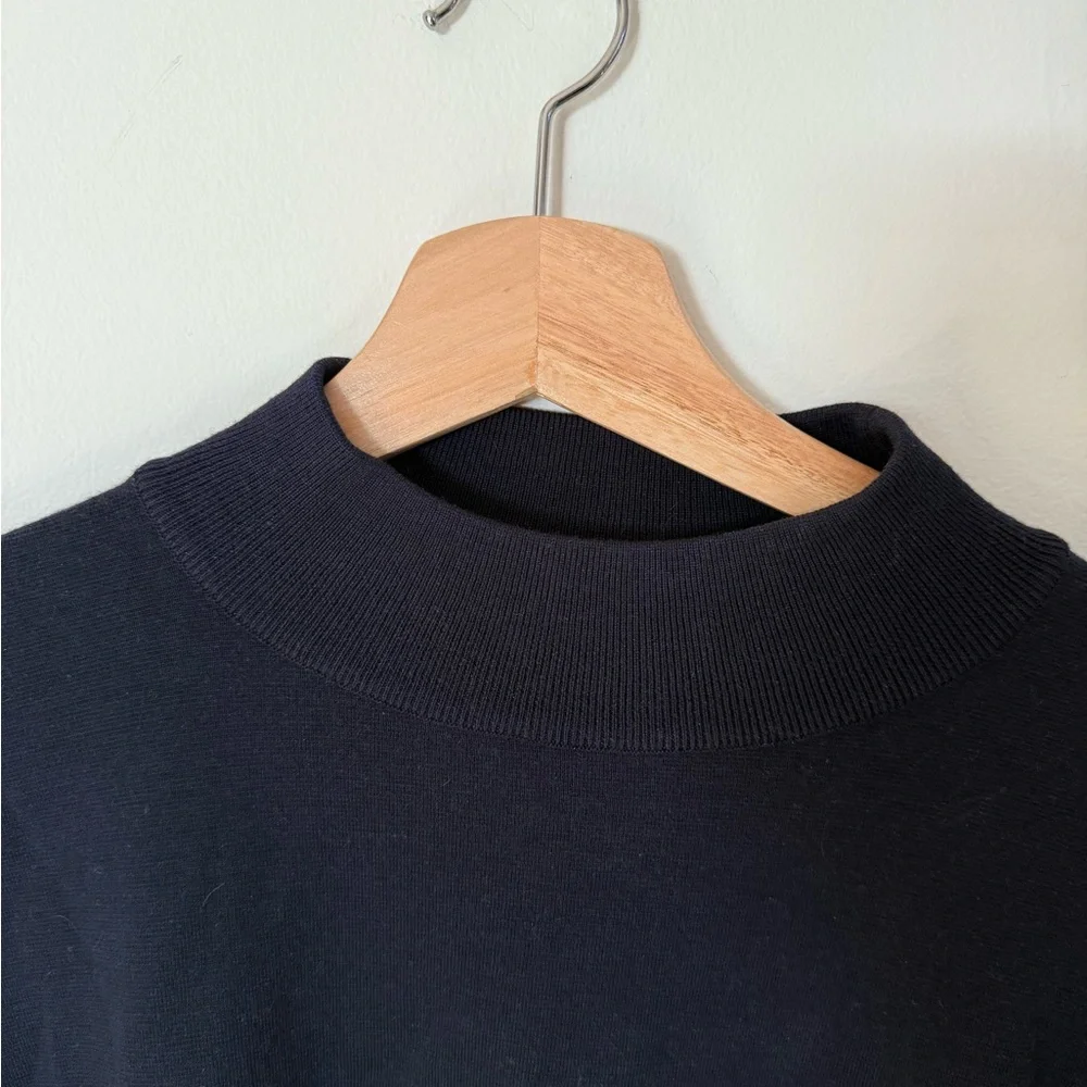 The Row Navy Crema MockNeck Sweater S NWOT - Picture 4 of 6